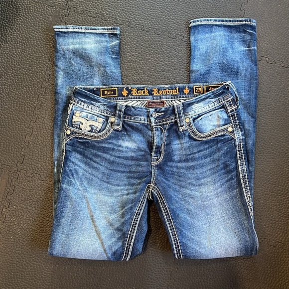 Rock Revival Kylie Straight Jeans - Picture 2 of 4